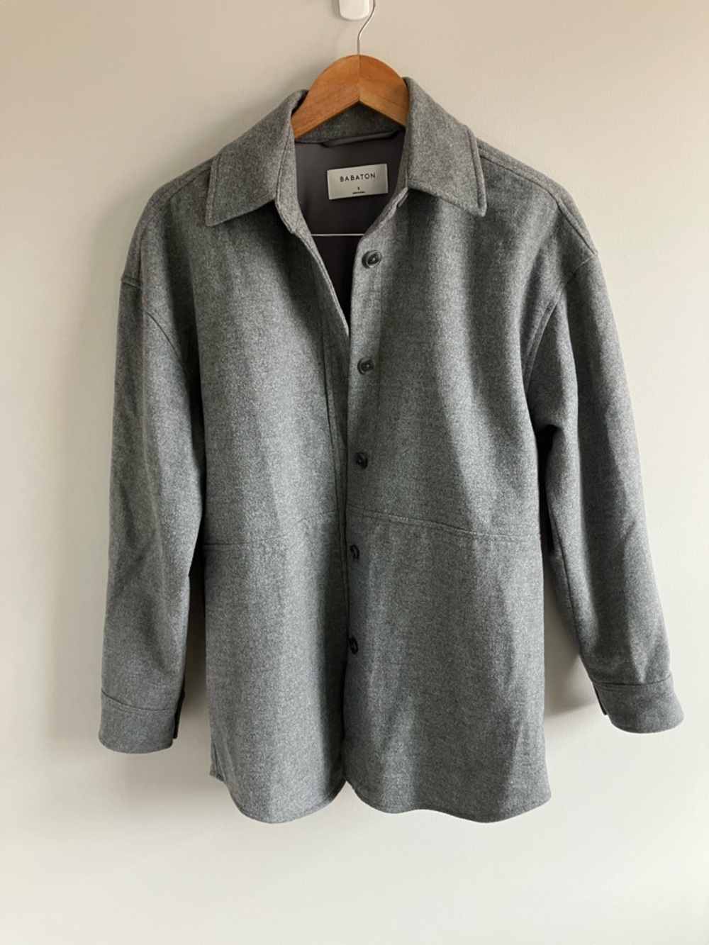 Aritzia Babaton Pelli shirt jacket grey size small